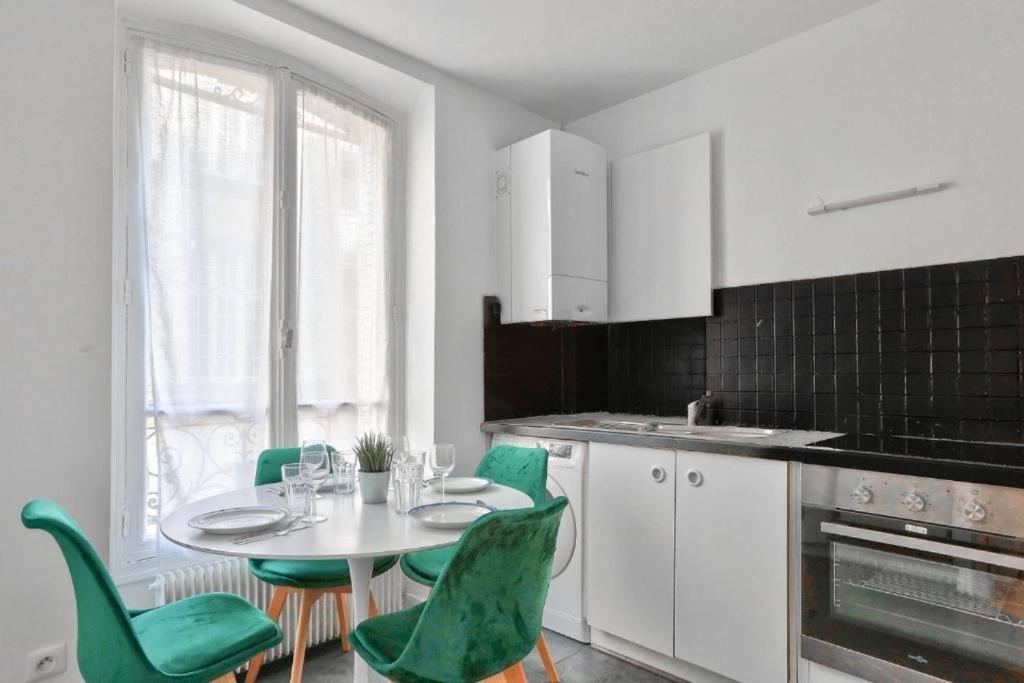 Appartement Quartier Emily In Paris Notre Dame Exterior foto